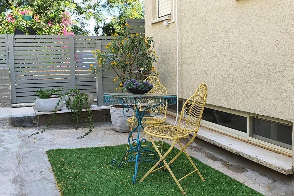 נקודת חן Apartment Shadmot Devora Luaran gambar
